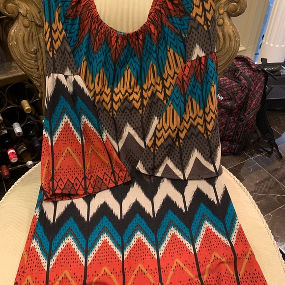 Multicolor Chevron Pattern Dress - Picture 4 of 9